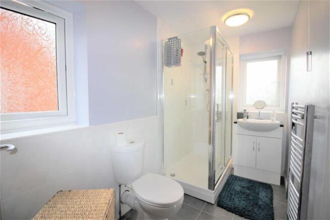Shower Room: