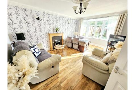 Stafford Road, Wolverhampton, WV10