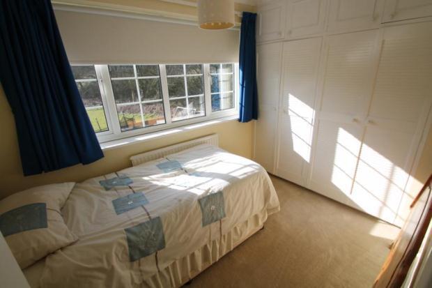 BEDROOM 5