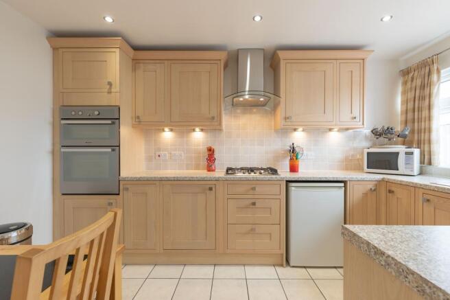 Kitchen / Breakfast Room
