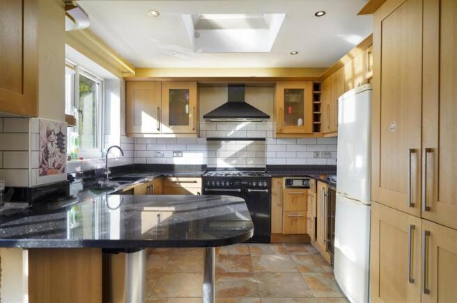 47 Ashness Gardens - aXa8ZN9MeisdbR7cNg3I.jpg
