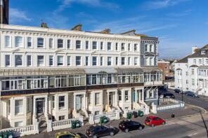 203b, Kingsway, Hove BN3 4FD