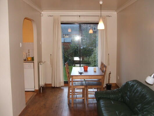 Lounge/ Dining area