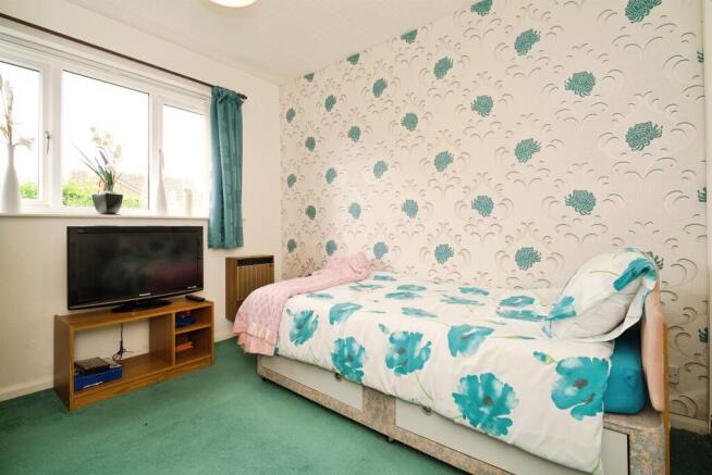 3 bed Detached Bungalow for sale Image 8