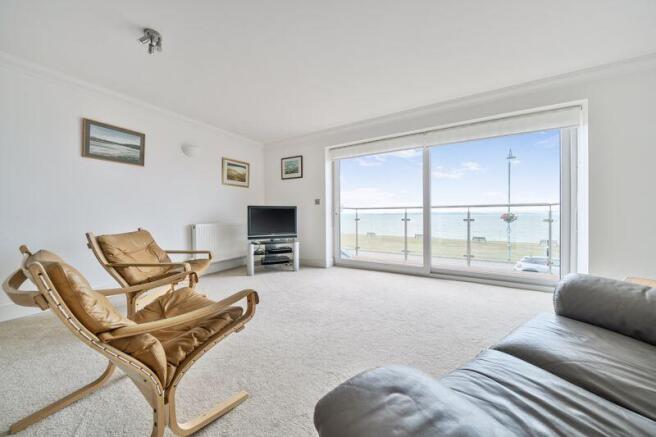 Open Plan Lounge/Kitchen/Dining Room