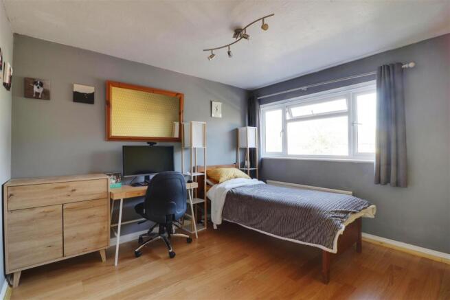 Bedroom 2.jpg