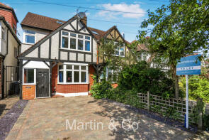 29, Sandbourne Avenue, Merton Park, London SW19 3EW