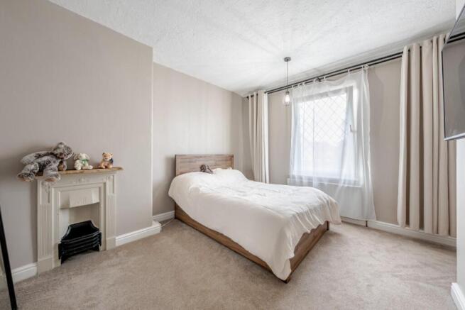 2 bed Terraced for sale Image 9