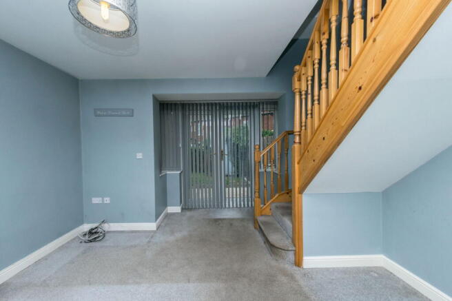 2 bed Town House for sale Image 8
