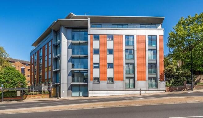 St. Catherines Court, Rochester, Kent. ME1 photo 4