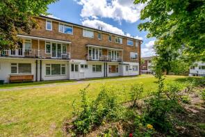 Flat 2, Minster House, Abbey Park, Beckenham BR3 1PR