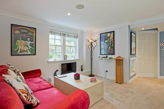 3 bed Detached for sale Image 11