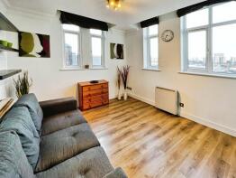 Flat 4, 2a Mackintosh House, Melbourne Street, Sheepscar, Leeds LS2 7PS