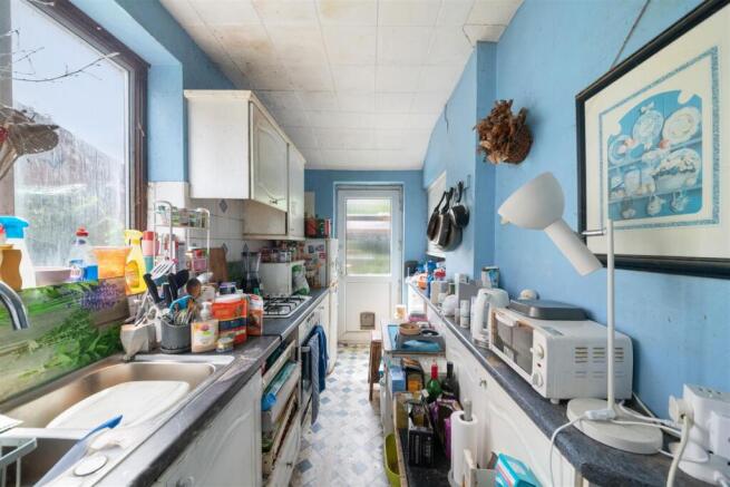 Fairholme Crescent, Hayes photo 4