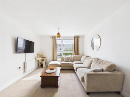Elmtree Way, Kingswood, Bristol, BS15