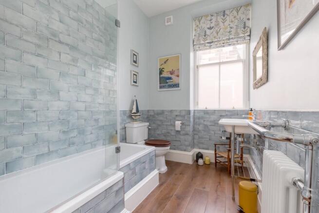 Main Bathroom
