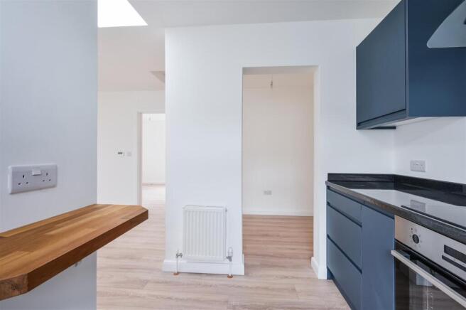 CROSS ROAD -  (8).jpg