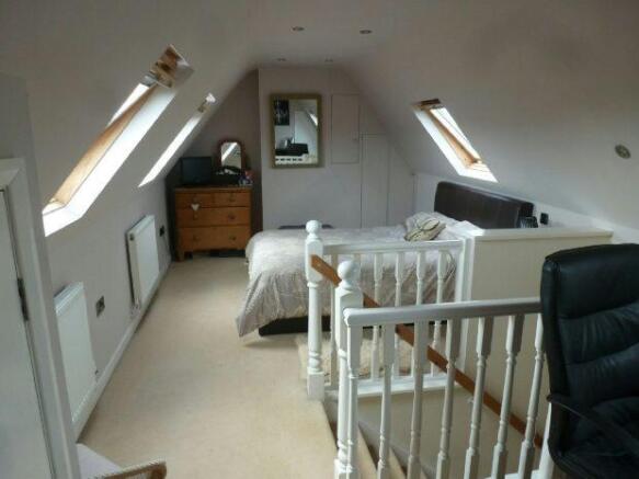 2nd floor master bed