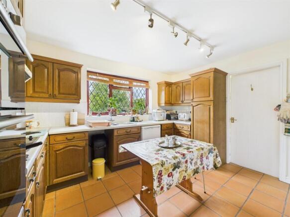 5 The Maltings, West Felton, Oswestry, SY11 4EL photo 5