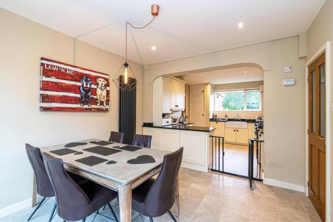 Kitchen/Breakfast Ro