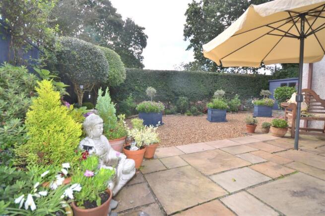 Patio and garden.JPG