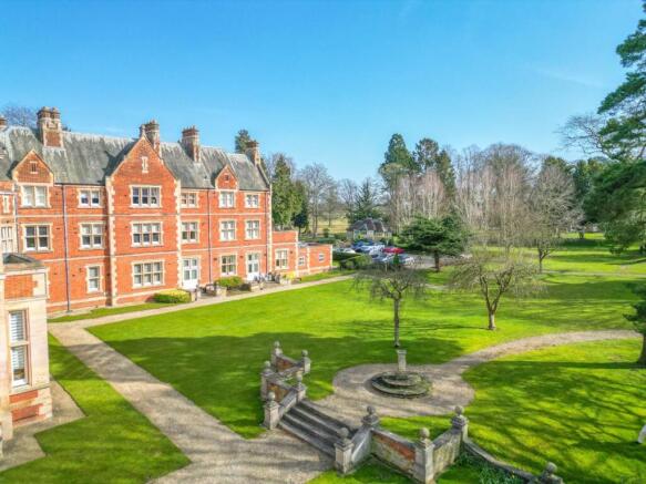 East Wing - Caldecote Hall.jpg