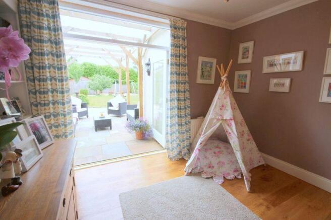 Photo 32
