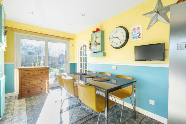 Kitchen/Dining Ro...
