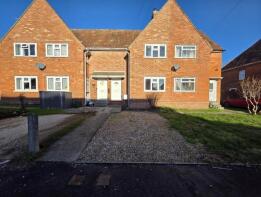 32, Westfield Place, Yeovil BA21 3DQ