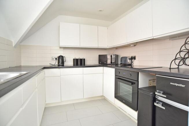 1 bed Flat for sale Image 10