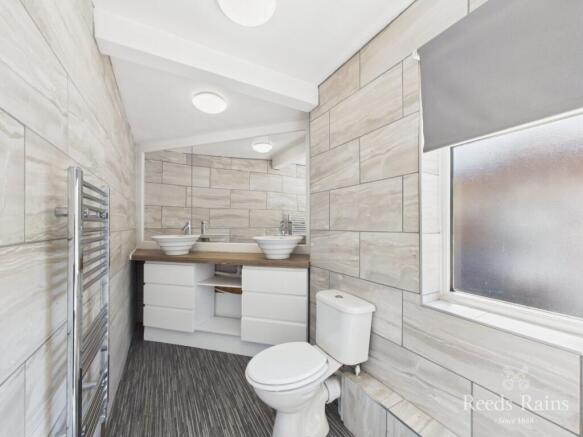 2 bed Bungalow for sale Image 8