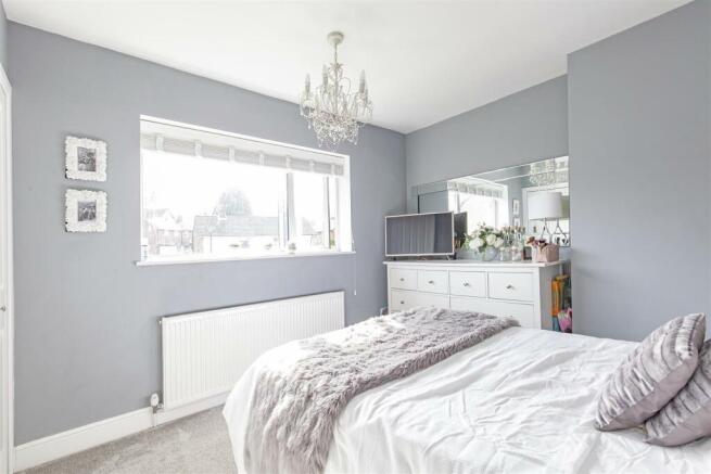 Bedroom 1-1.jpg