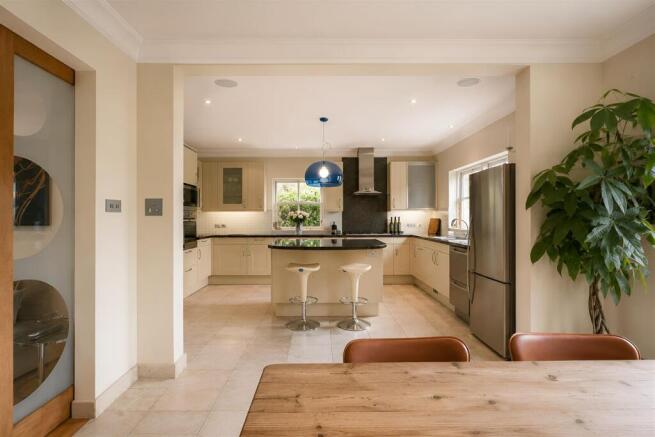 The Glasshouse, Main Street, Rotherby photo 4