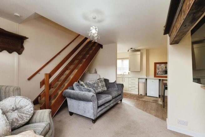 2 bed Terraced for sale Image 5