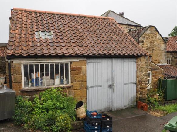 1 bed House for sale Image 12