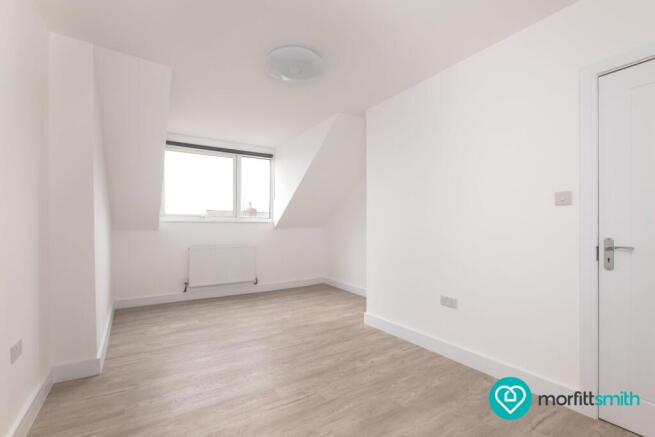3 bed Terraced to rent Image 11