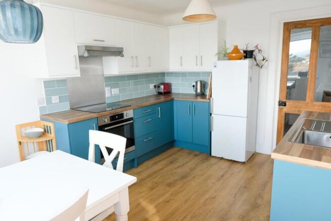 5 School Road, Vatisker, Isle Of Lewis, Ross-Shire, HS2 0JY photo 4