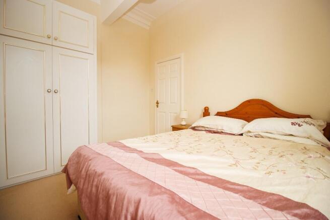 2 bed Apartment for sale Image 7