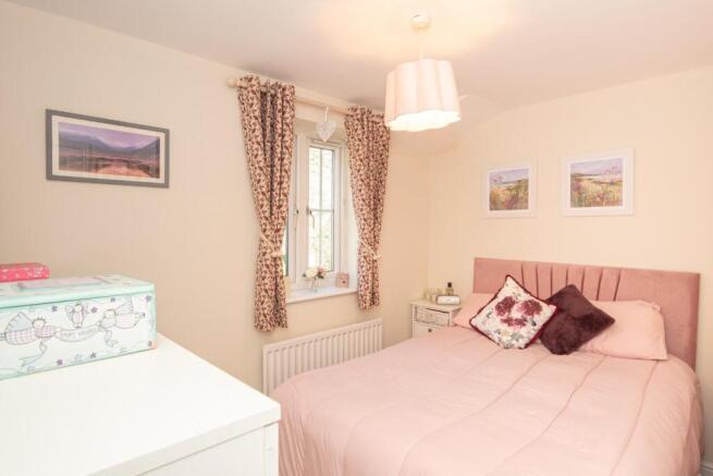 2 bed Apartment for sale Image 7