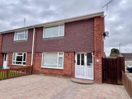 10b, Greenfields, Leicester LE8 6NY