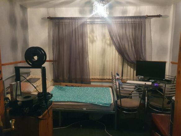 Photo 8