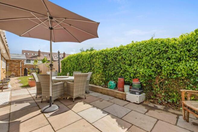 Photo 3