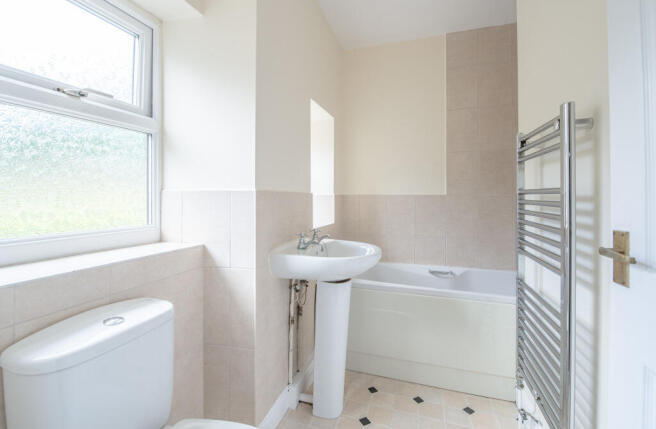 2 bed Terraced for sale Image 9