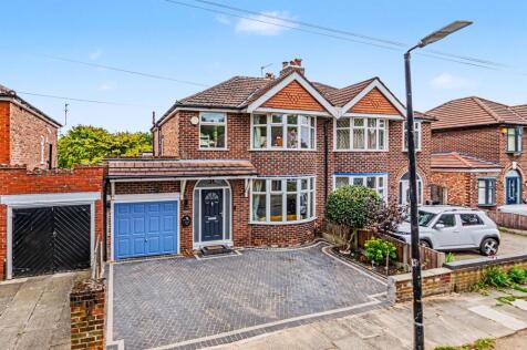 Westminster Road, Davyhulme, Manchester, M41