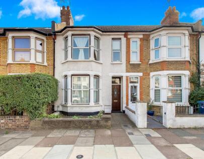 Squires Lane, London