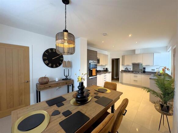 Kitchen Diner