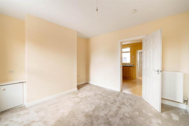 Living Room-2.jpg