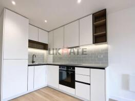 Flat 90, 13 Fairbank House, Beaufort Square, Colindale, London NW9 4FJ