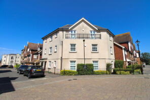25, St Augustines Park, Westgate-on-sea CT8 8EN