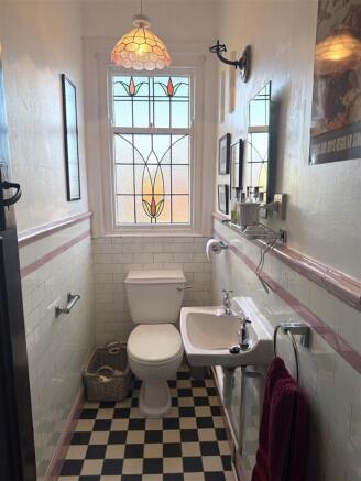 WC.JPG